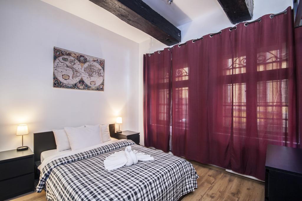 Happy 7 - Old Town Gdansk Room photo